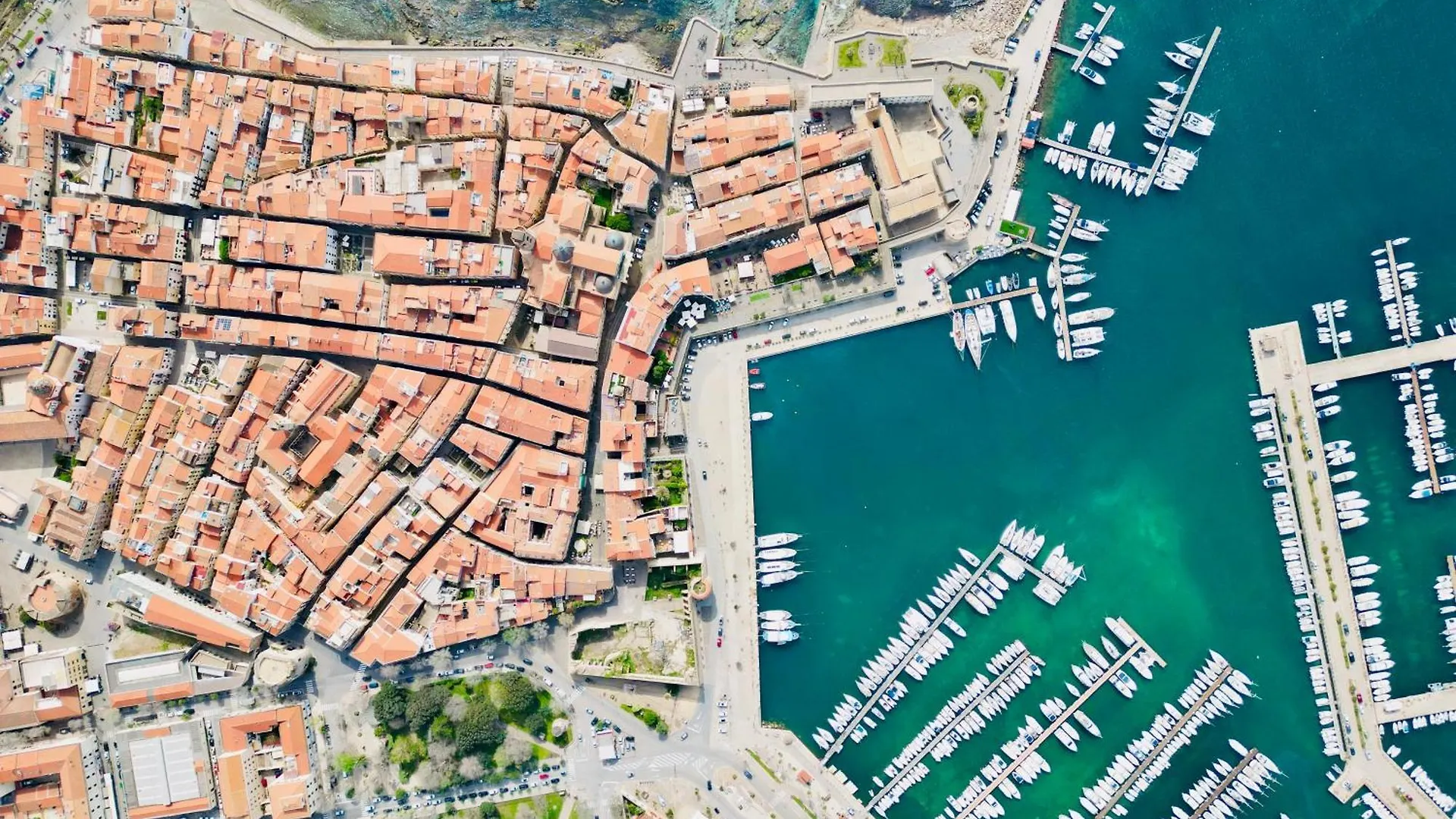 Centro Storico - Fronte Mare - Aquasale Apartment Alghero