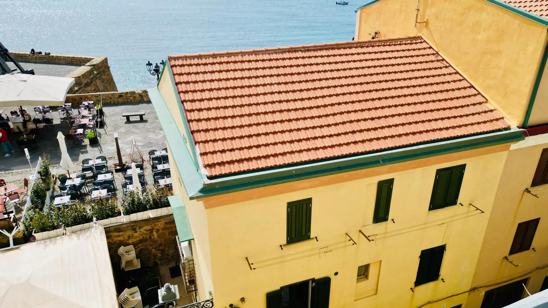 Centro Storico - Fronte Mare - Aquasale Apartment Alghero