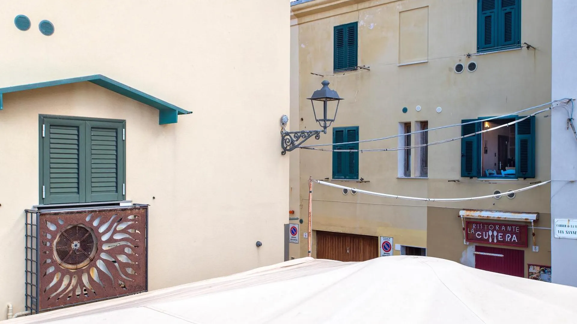 Centro Storico - Fronte Mare - Aquasale Apartment Alghero