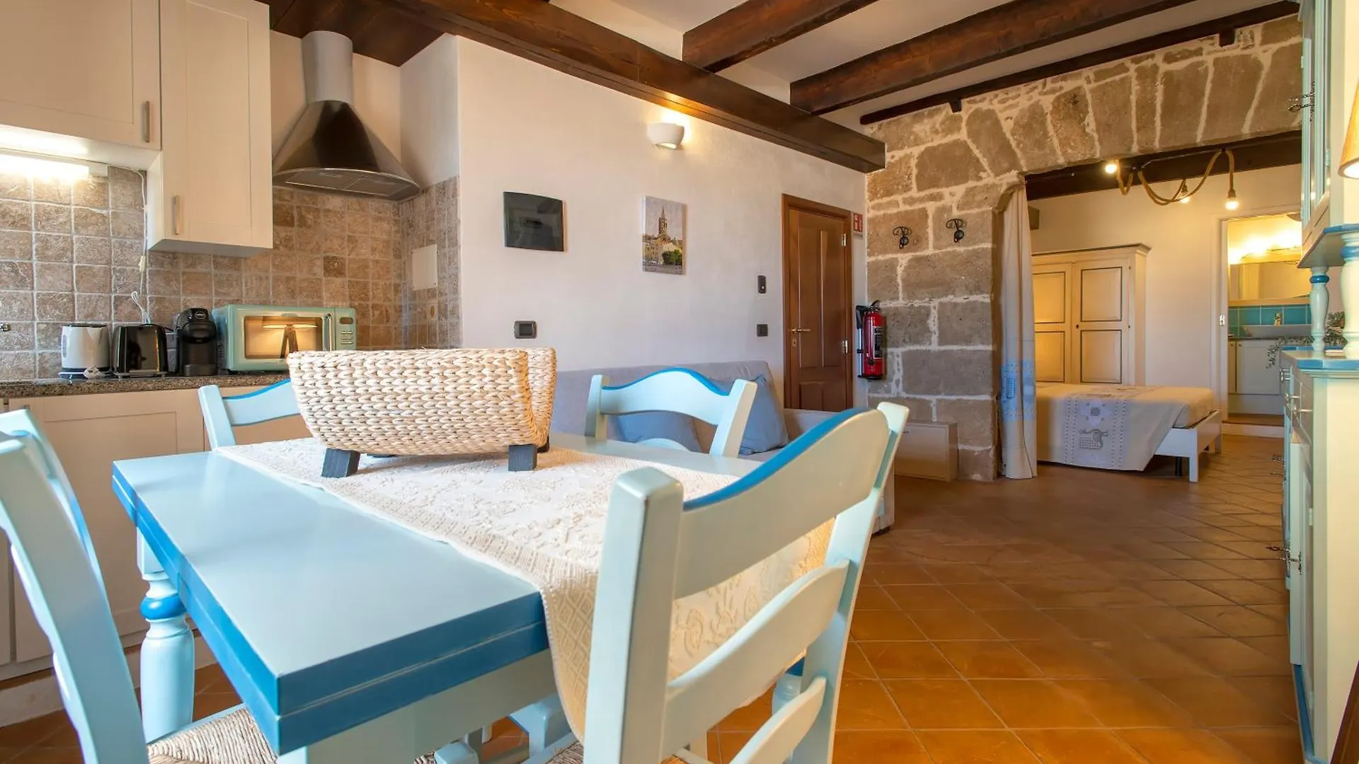 Centro Storico - Fronte Mare - Aquasale Apartment Alghero Italy