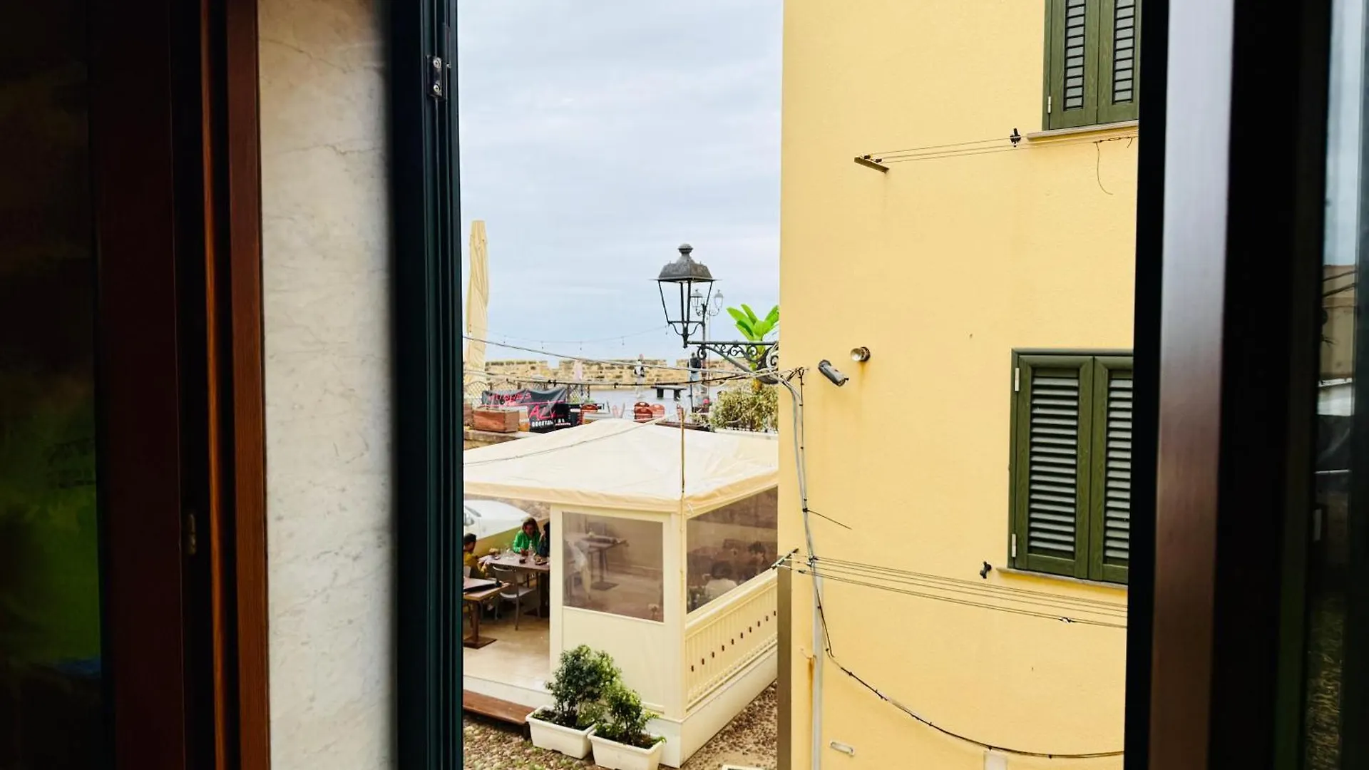 Centro Storico - Fronte Mare - Aquasale Apartment Alghero