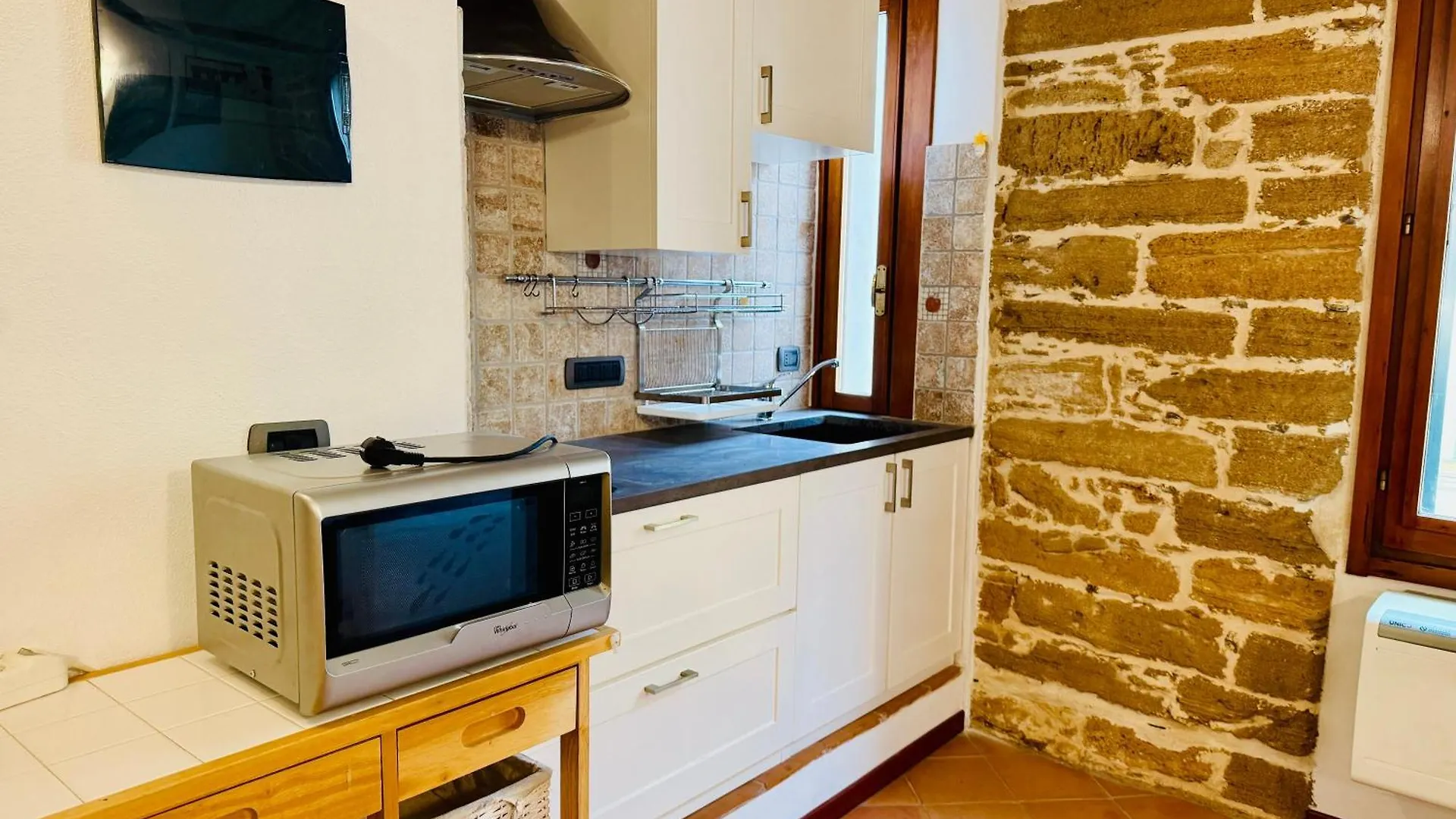 Centro Storico - Fronte Mare - Aquasale Apartment Alghero